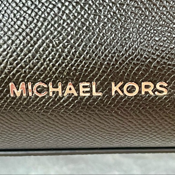 Michael Kors Sylvia Medium Top Zip Leather Purse - Picture 4 of 10